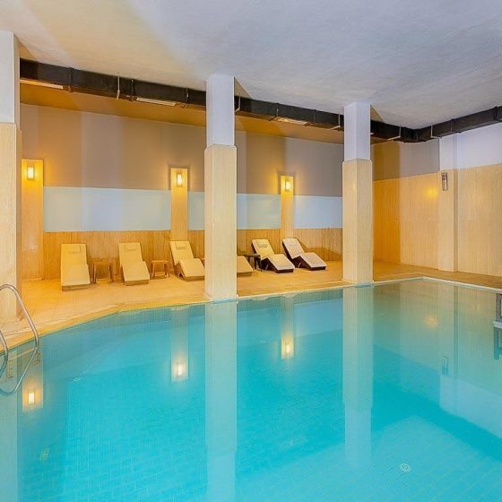 064-hb-indoor-pool_111183706