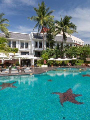 1.Sawaddi Patong Resort & Spa by Tolani