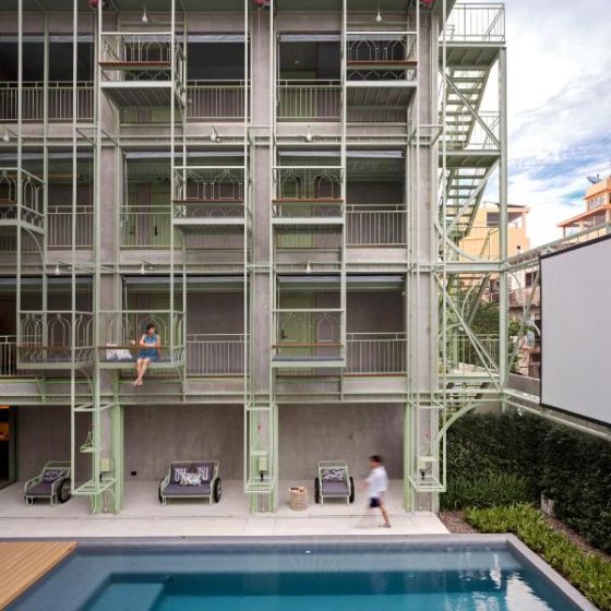 15.Samsen Street Hotel