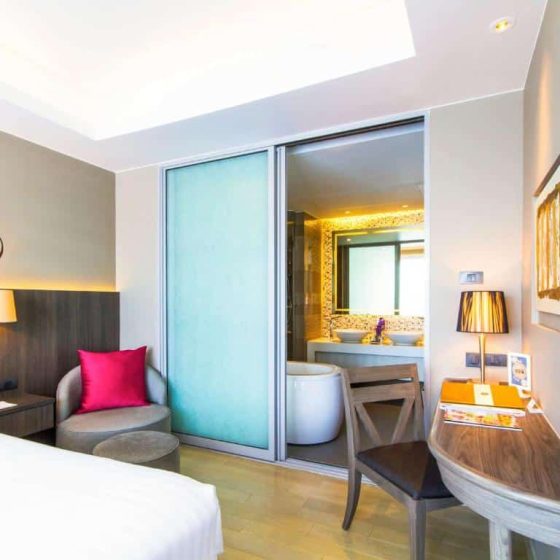 17.Grand Mercure Phuket Patong
