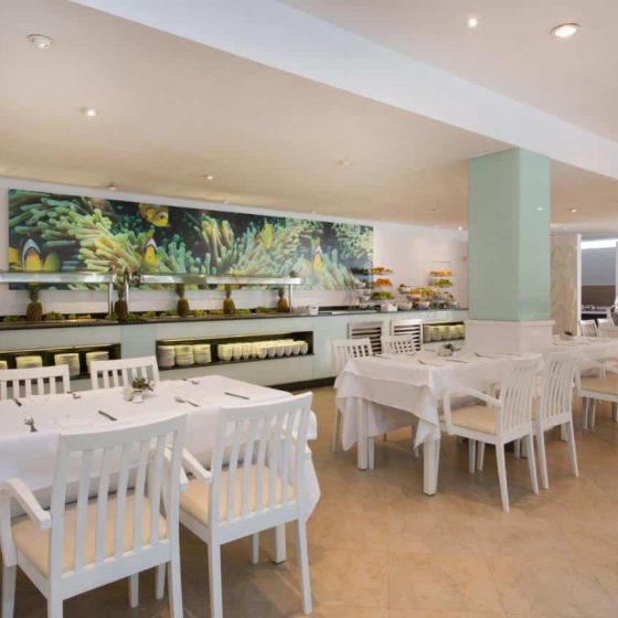 23.Iberostar Ciudad Blanca