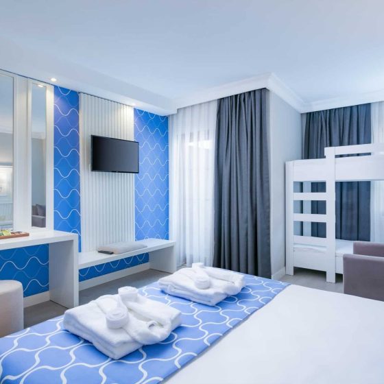 3-bunkbed-room
