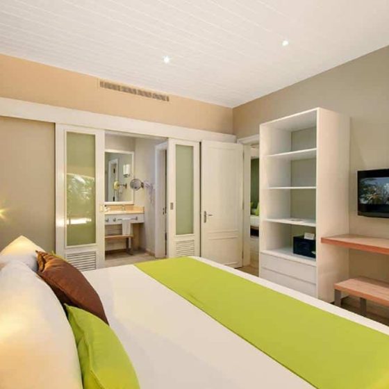 3.Mauricia Beachcomber Resort & Spa