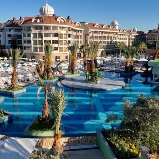 Kirman Belazur Resort & Spa