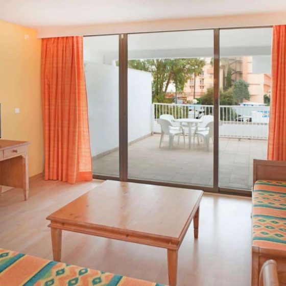 44.Iberostar Ciudad Blanca