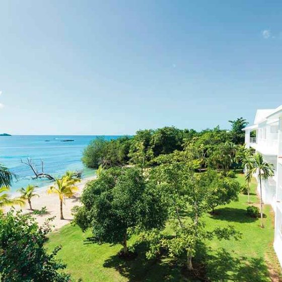 9.Hotel Riu Negril