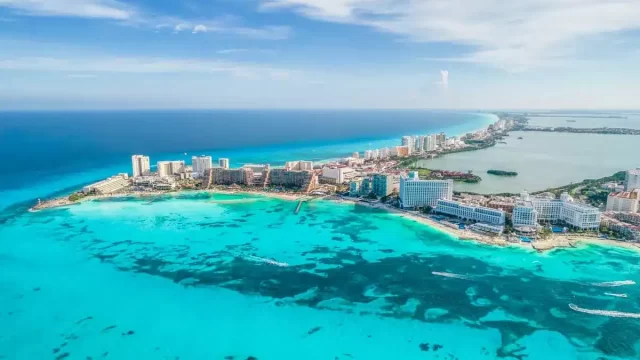 Arial-view-of-cancun-hotel-zone-Mexico.jpg