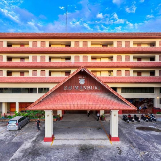 Baumanburi Hotel Patong 2