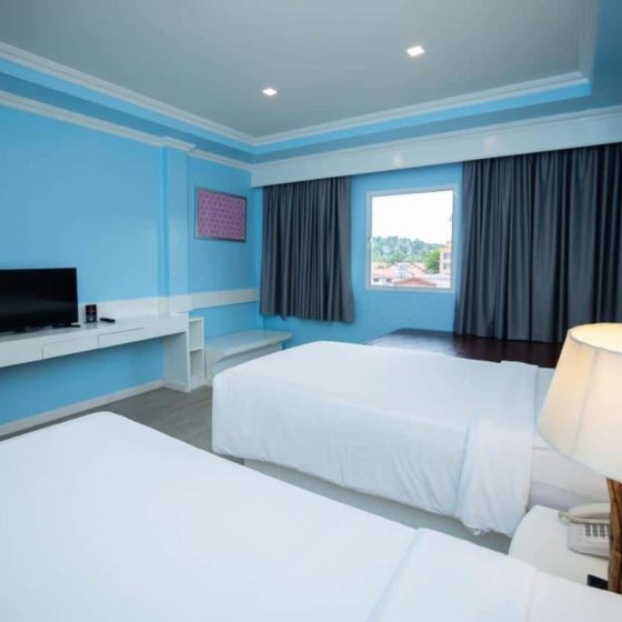 Baumanburi Hotel Patong 20