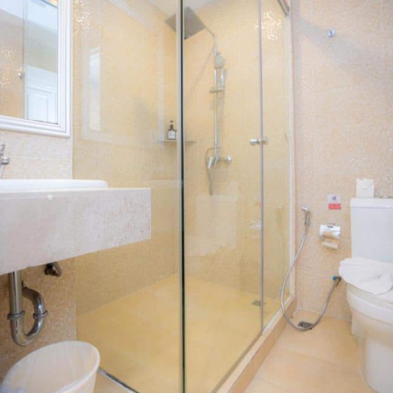 Baumanburi Hotel Patong 23