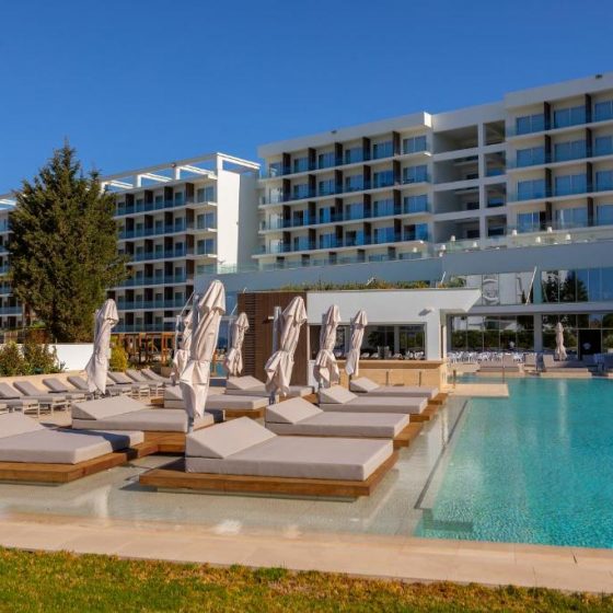 Chrysomare Beach Hotel & Resort 14