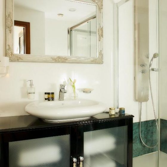 Dioni Boutique Hotel 29