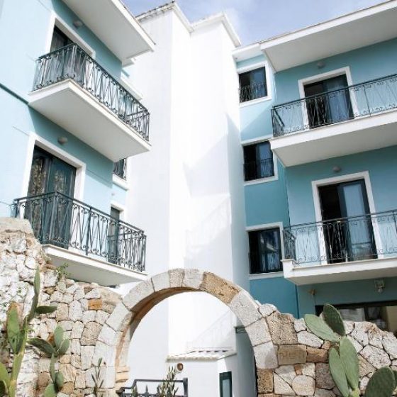 Dioni Boutique Hotel 9