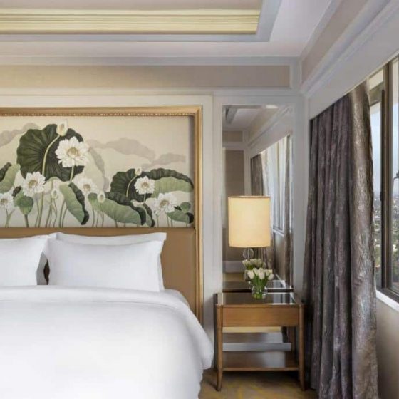 Dusit Thani Manila 24