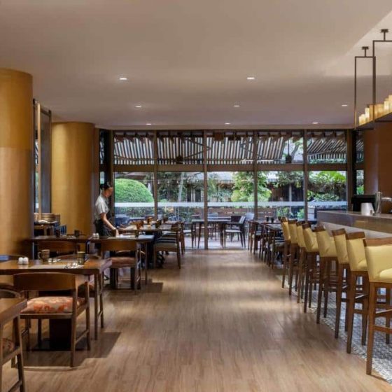 Dusit Thani Manila 36