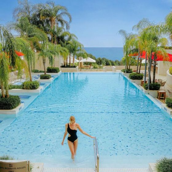 Four Seasons Hotel 15
