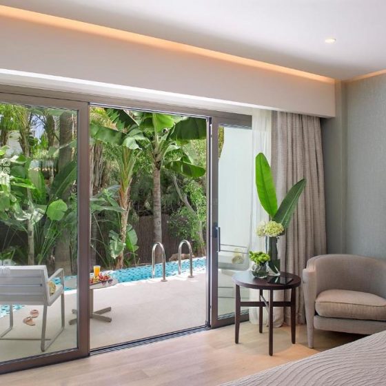 Four Seasons Hotel 23