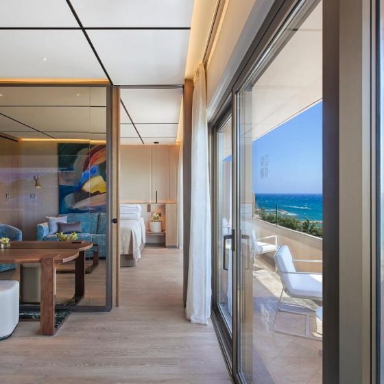 Four Seasons Hotel 27
