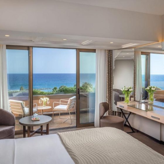 Four Seasons Hotel 48