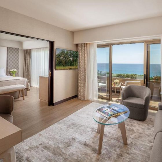 Four Seasons Hotel 50