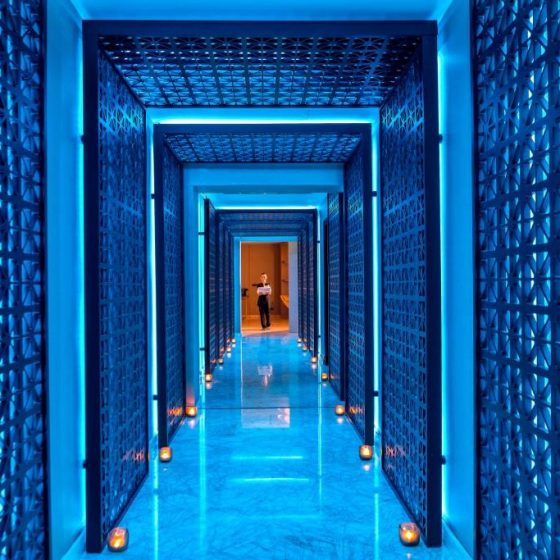 Four Seasons Hotel 9