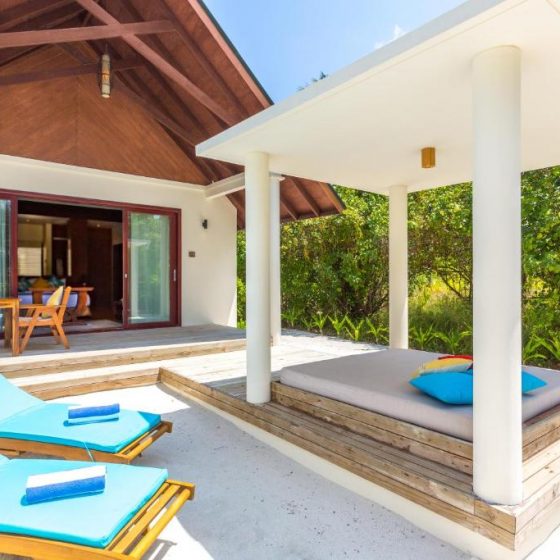 Furaveri Maldives 2
