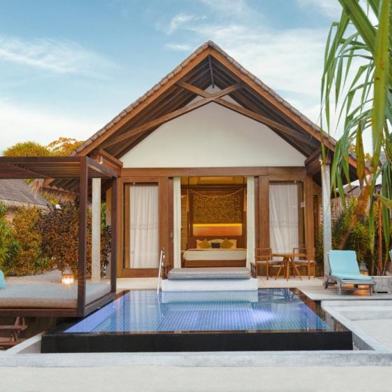 Furaveri Maldives 24