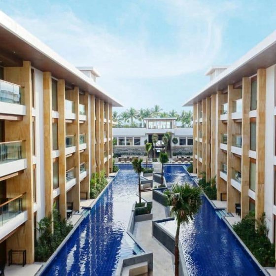 Henann Crystal Sands Resort 1