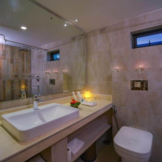 Hotel Barahi Pokhara 25