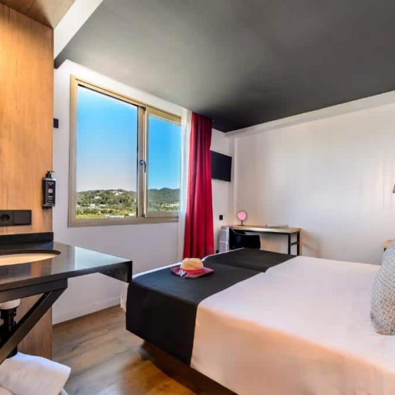 Hotel Vibra District 43