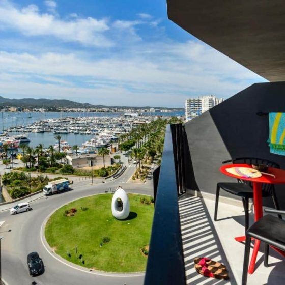 Hotel Vibra District 63