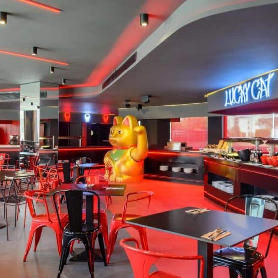 Hotel Vibra District 8