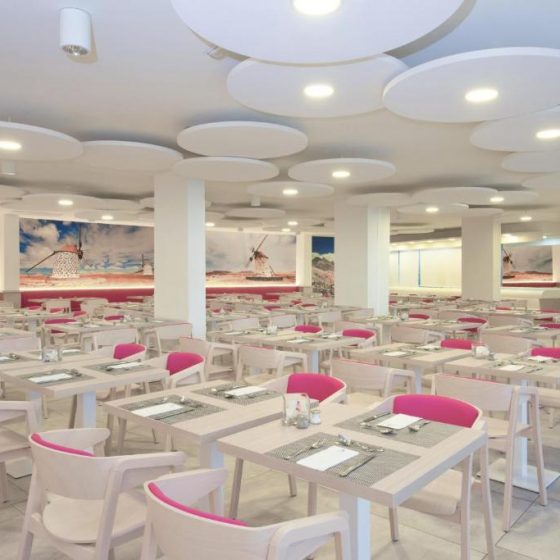 Iberostar Waves Playa Gaviotas 38