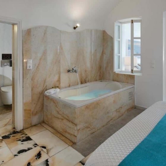 Iliovasilema Suites 100