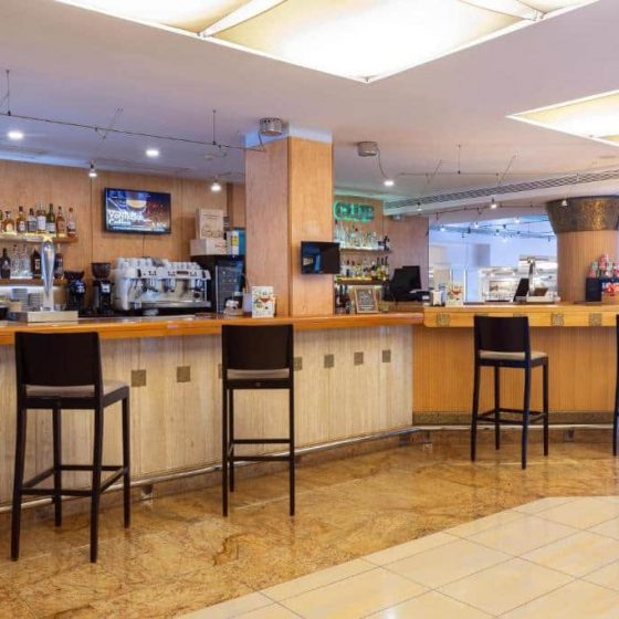 Invisa Hotel La Cala 11