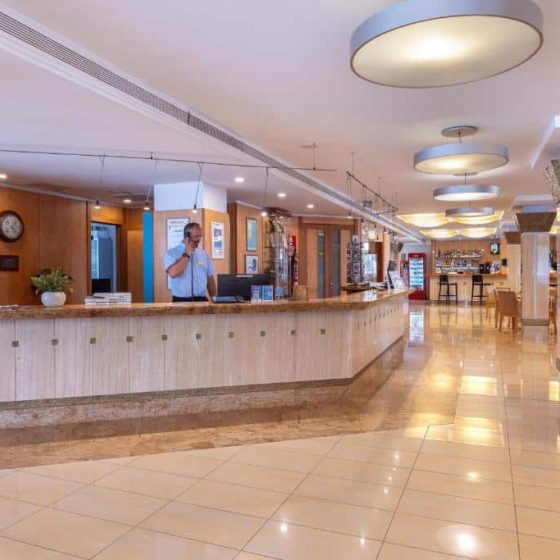 Invisa Hotel La Cala 15