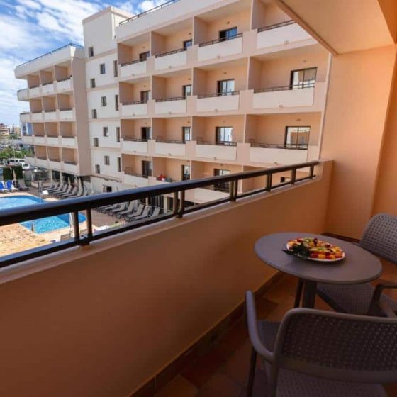 Invisa Hotel La Cala 23