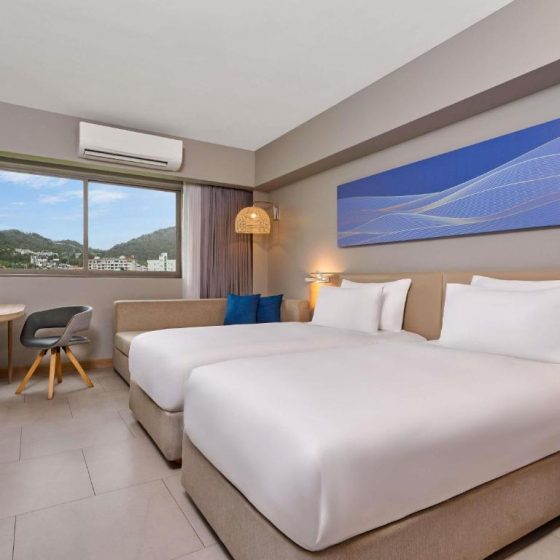 Mercure Phuket Patong Journeyhub 6