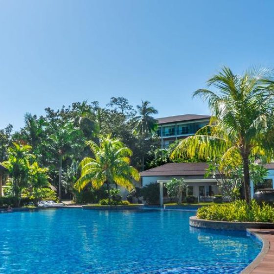 Movenpick Resort & Spa Boracay 14