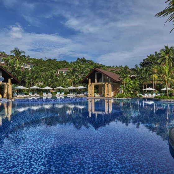 Movenpick Resort & Spa Boracay 3