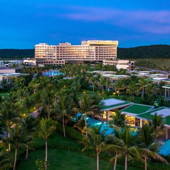 Pullman Phu Quoc Beach Resort 3
