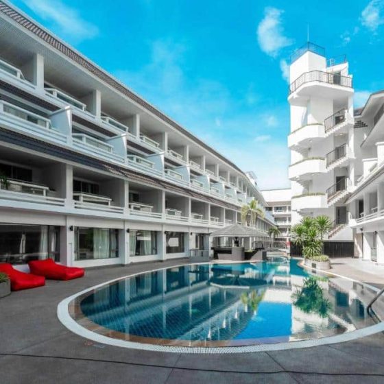 Radisson RED Phuket Patong Beach 3