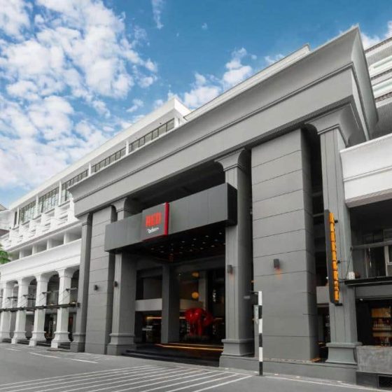 Radisson RED Phuket Patong Beach 8