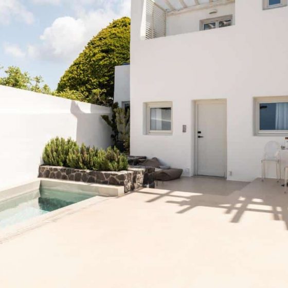 Rocabella Santorini Hotel & Spa 11