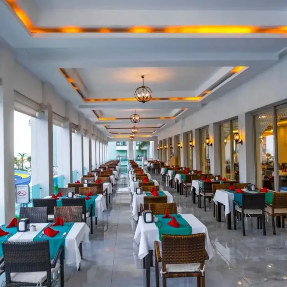 Royal-Atlantis-Spa-And-Resort-(10)