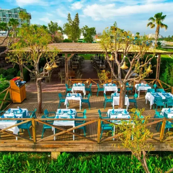 Royal-Atlantis-Spa-And-Resort-(14)