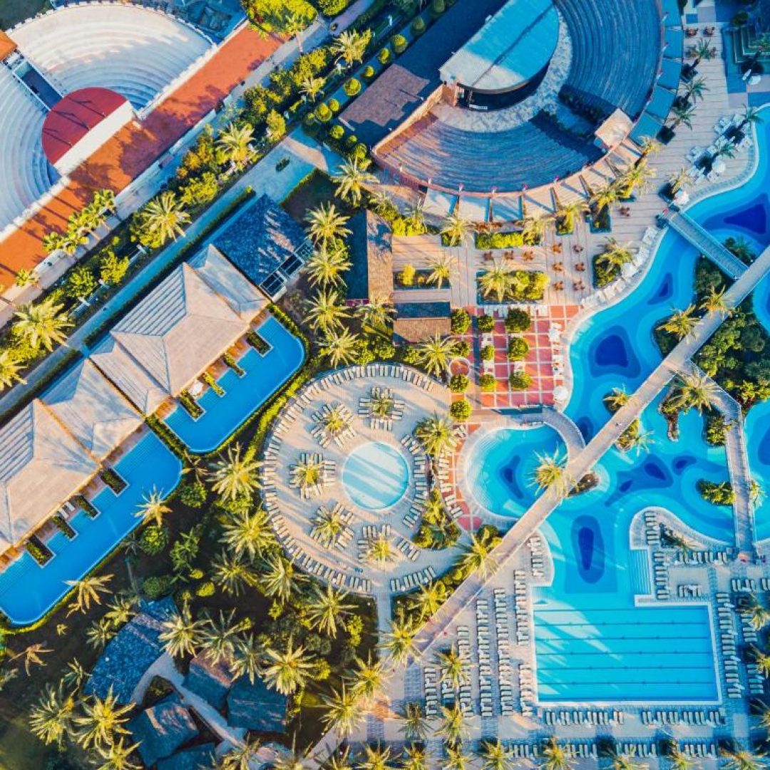 Royal Wings Hotel 101