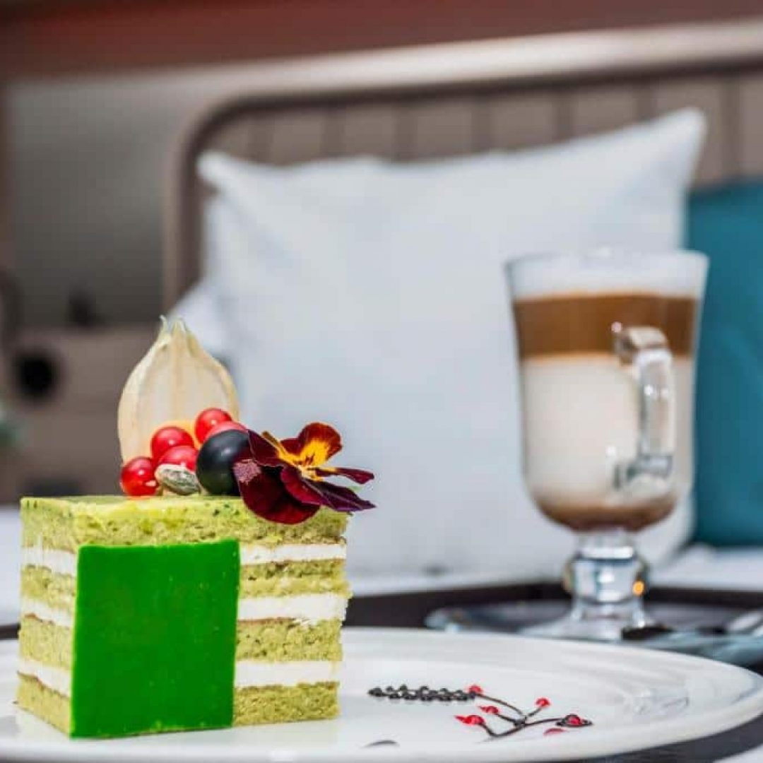 Royal Wings Hotel 24