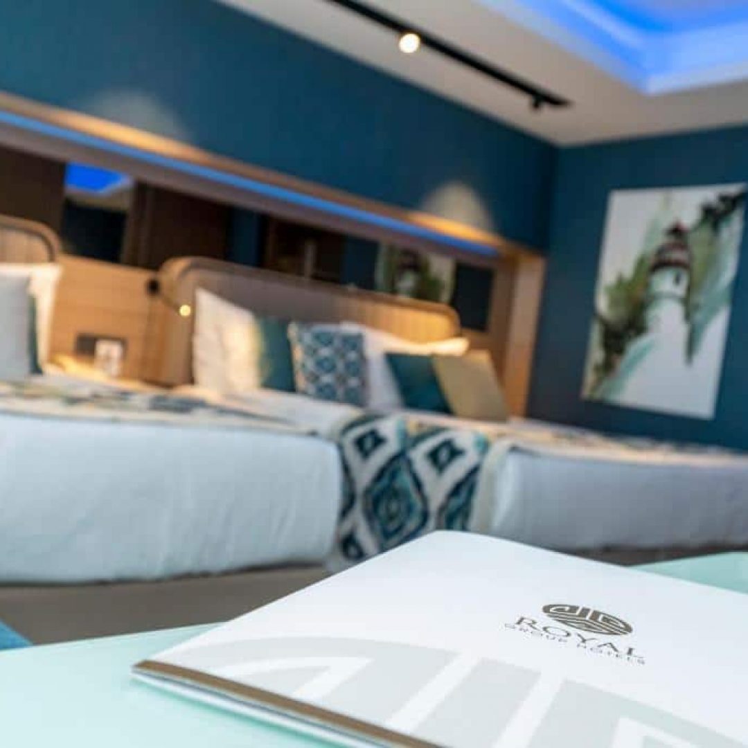 Royal Wings Hotel 25