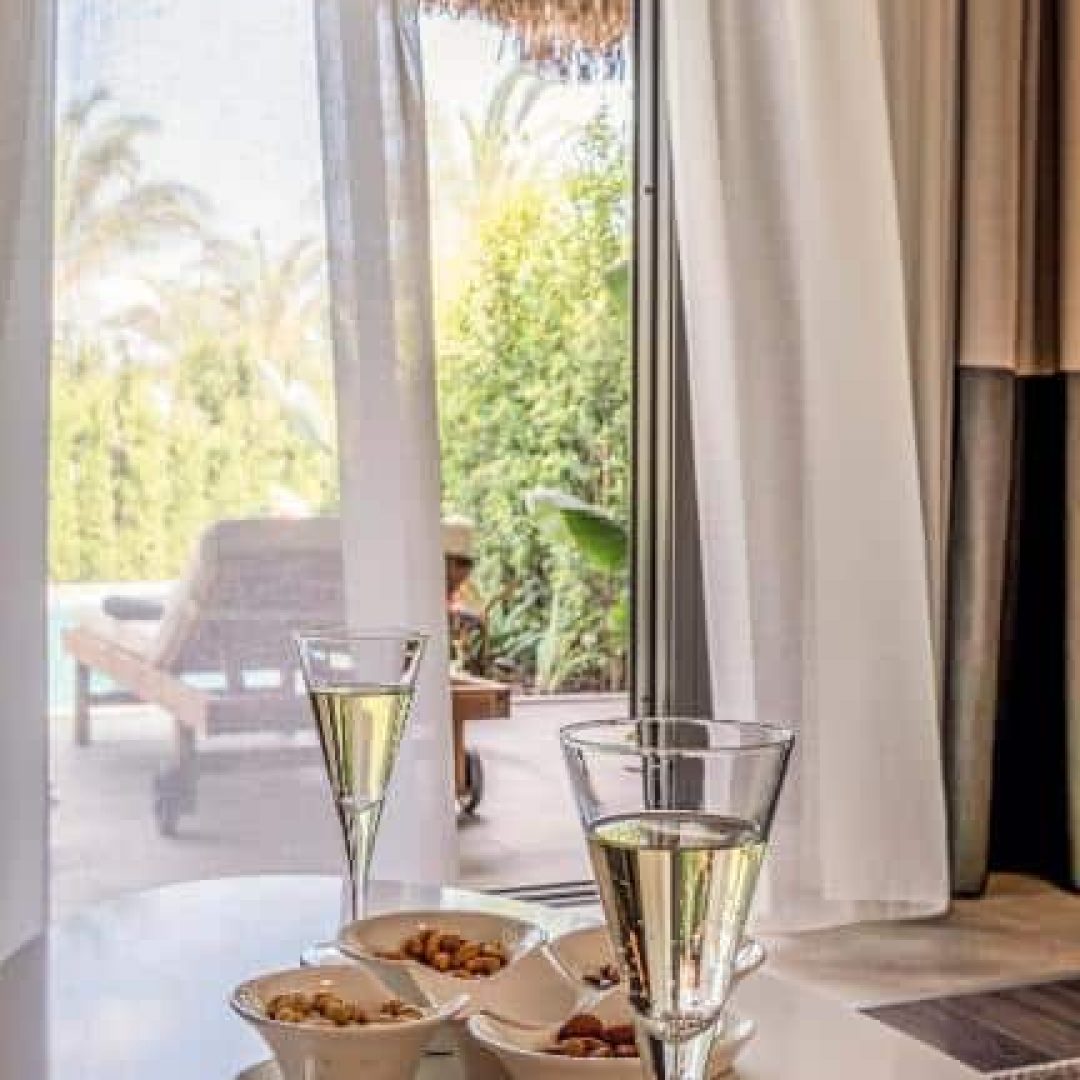 Royal Wings Hotel 45